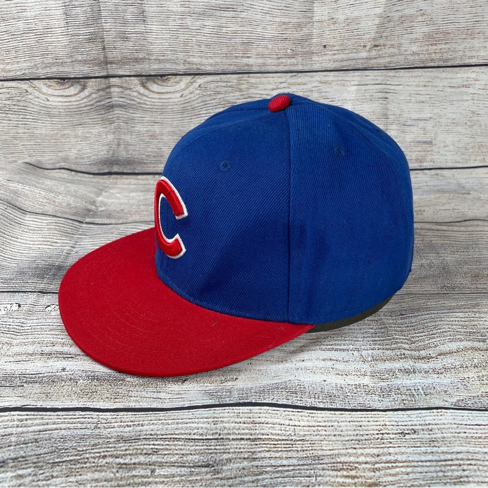 MLB Chicago Cubs - Blue and Red Baseball Cap - Fitted NWOT